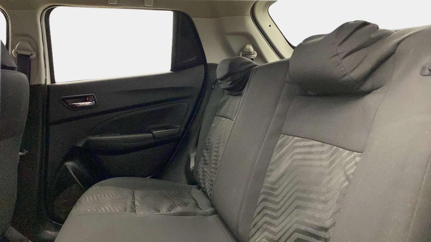 2018 Maruti Swift VXI, CNG, Manual, 78,058 km, Right Side Rear Door Cabin