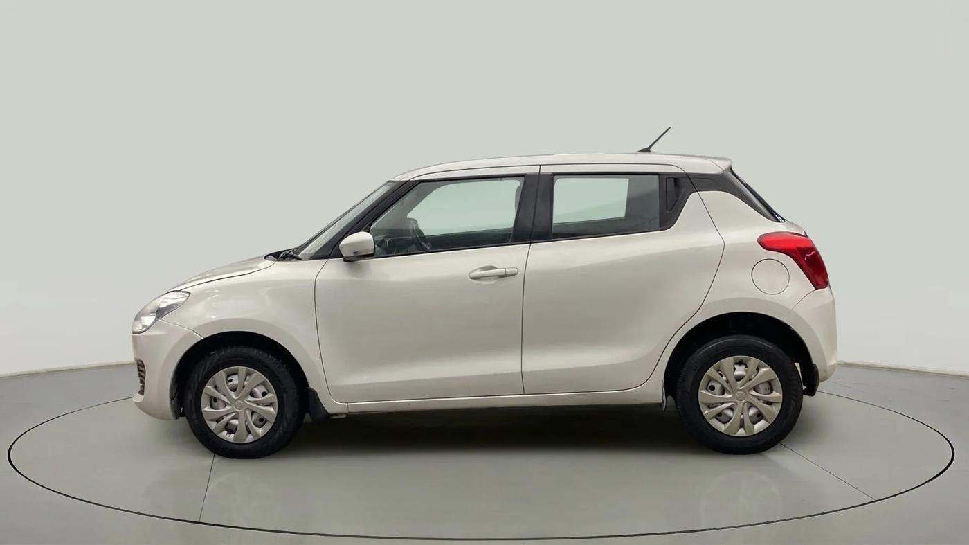 2018 Maruti Swift VXI, CNG, Manual, 78,058 km, Left Side