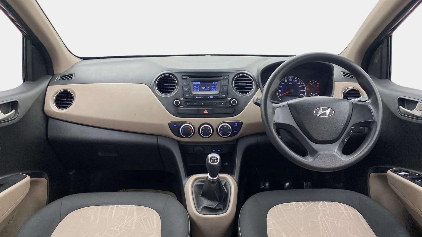 2013 Hyundai Grand i10 SPORTZ 1.2 KAPPA VTVT, Petrol, Manual, 91,026 km, Dashboard