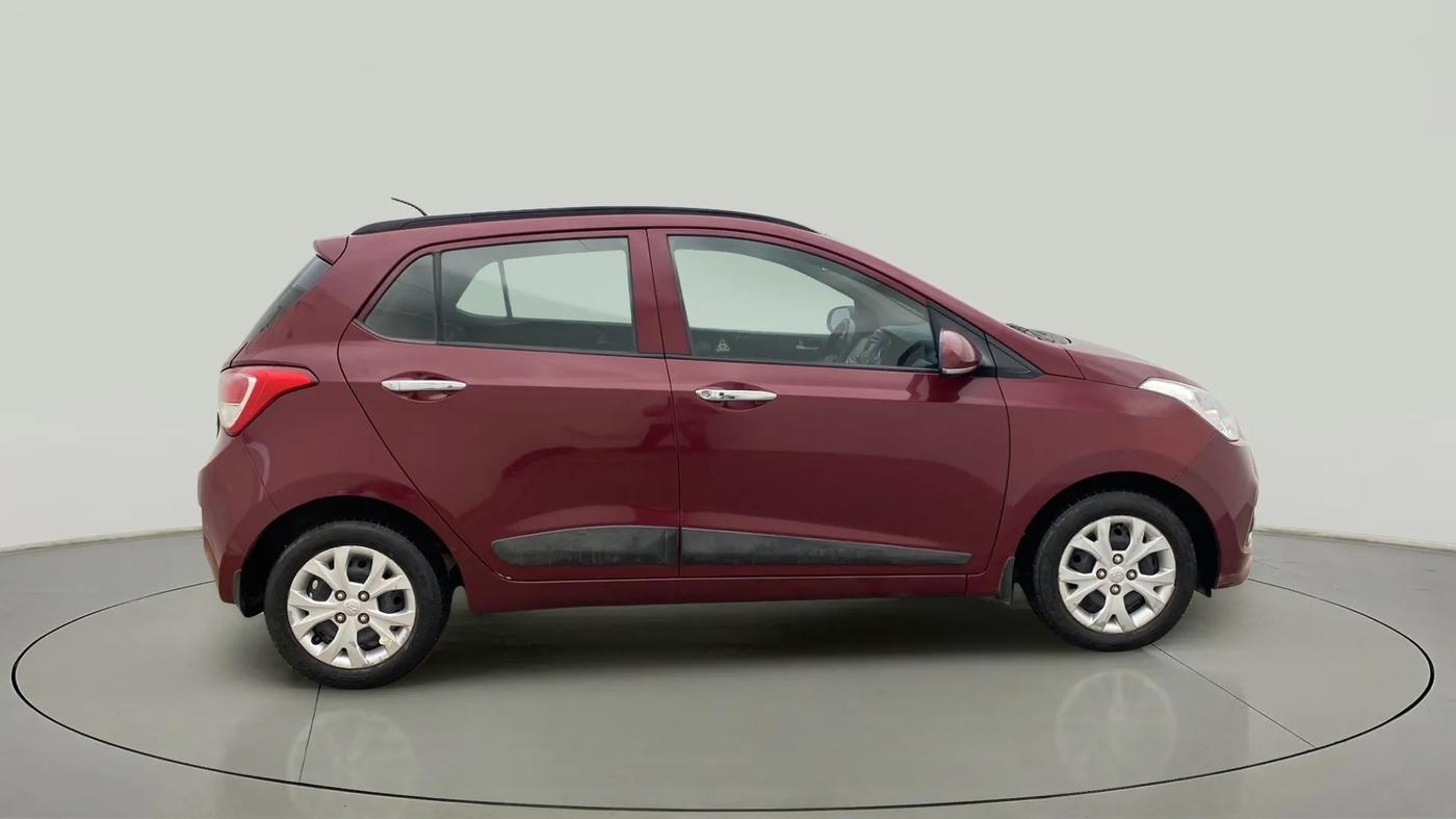2013 Hyundai Grand i10 SPORTZ 1.2 KAPPA VTVT, Petrol, Manual, 91,026 km, Right Side View