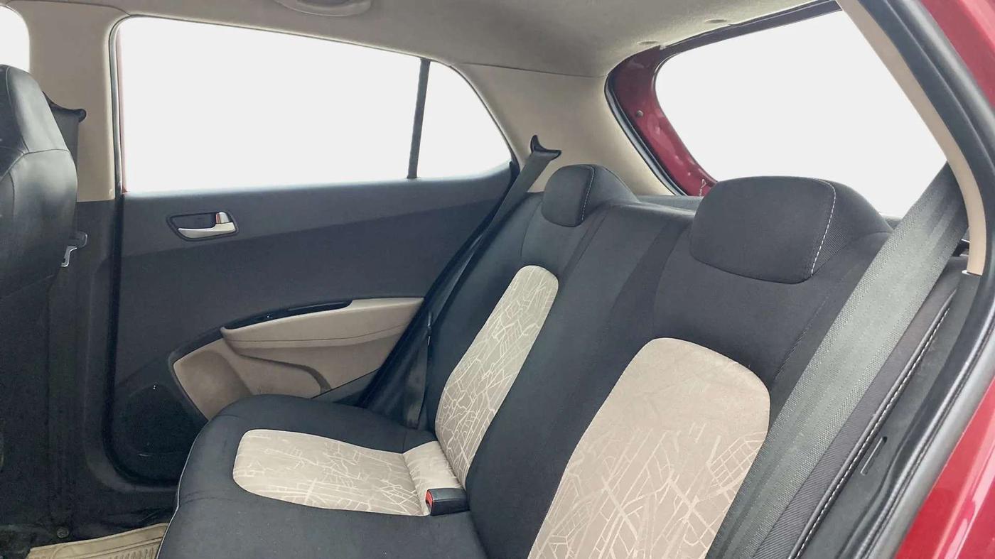 2013 Hyundai Grand i10 SPORTZ 1.2 KAPPA VTVT, Petrol, Manual, 91,026 km, Right Side Rear Door Cabin