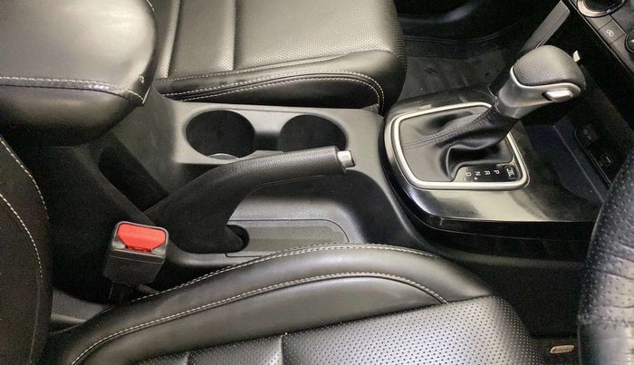 2020 KIA SELTOS HTK PLUS AT 1.5 DIESEL, Diesel, Automatic, 65,455 km, Gear Lever