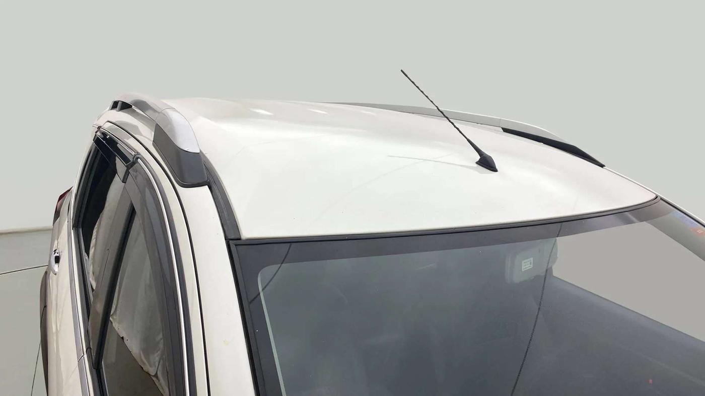 2022 Maruti XL6 ALPHA AT, Petrol, Automatic, 52,904 km, Roof