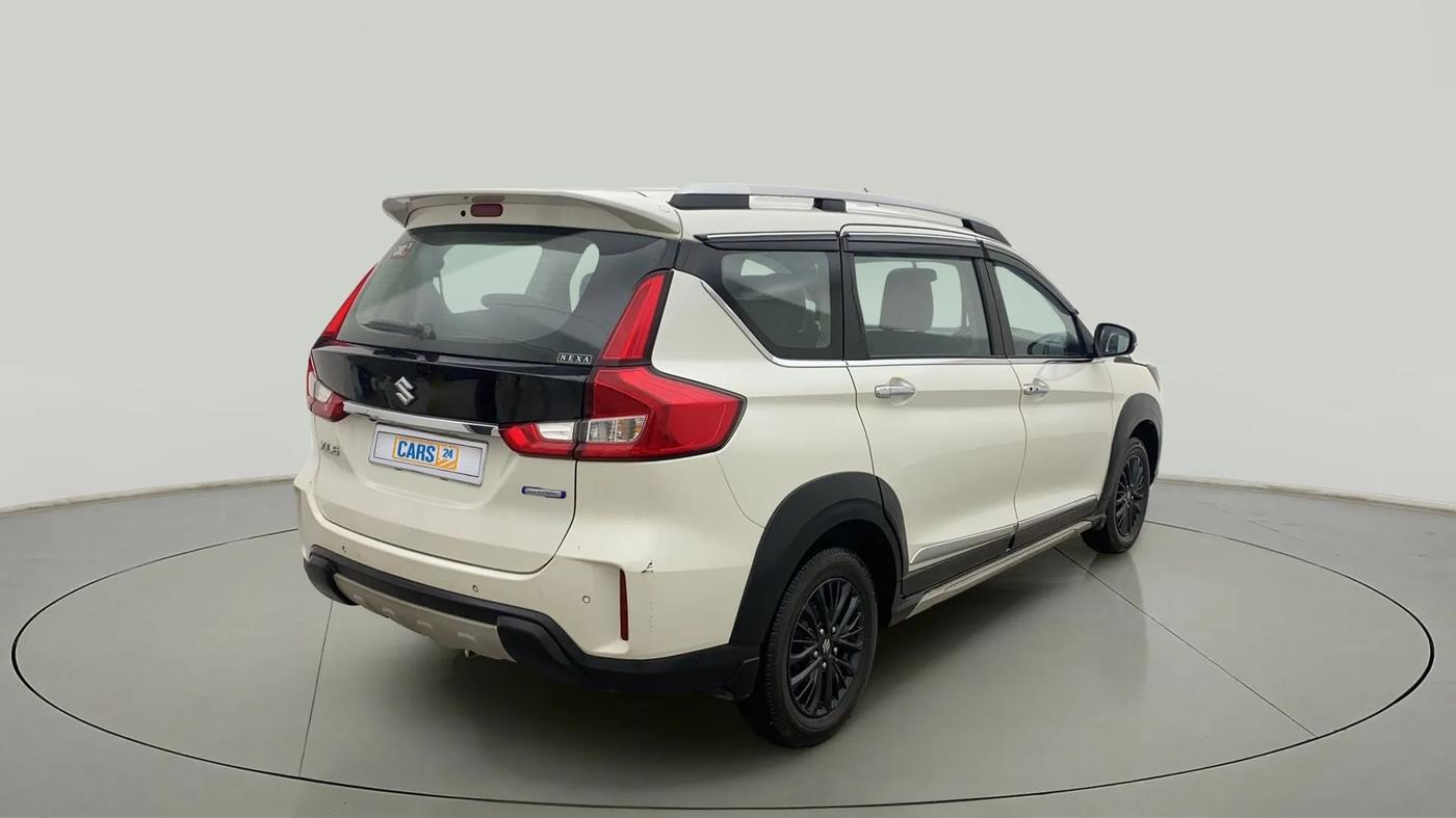 2022 Maruti XL6 ALPHA AT, Petrol, Automatic, 52,904 km, Right Back Diagonal