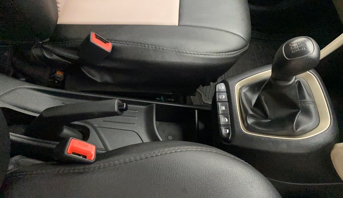 2019 Hyundai NEW SANTRO MAGNA, Petrol, Manual, 39,834 km, Gear Lever