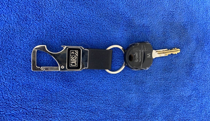 2019 Hyundai NEW SANTRO MAGNA, Petrol, Manual, 39,834 km, Key Close Up
