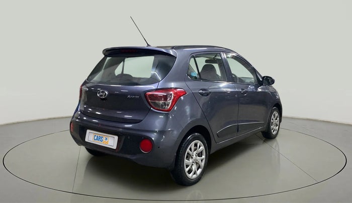 2018 Hyundai Grand i10 SPORTZ 1.2 KAPPA VTVT, Petrol, Manual, 24,611 km, Right Back Diagonal