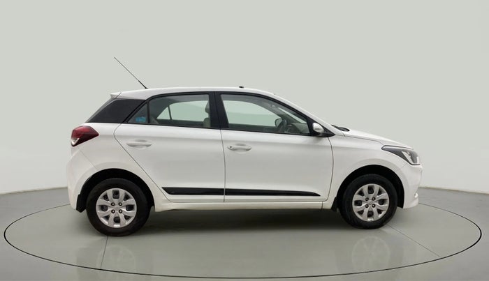 2017 Hyundai Elite i20 SPORTZ 1.2, Petrol, Manual, 94,325 km, Right Side View