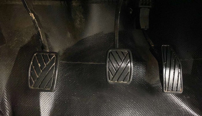 2023 Maruti FRONX DELTA PLUS 1.2MT, Petrol, Manual, 23,447 km, Pedals