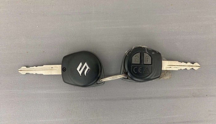 2023 Maruti FRONX DELTA PLUS 1.2MT, Petrol, Manual, 23,447 km, Key Close Up