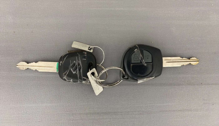 2020 Maruti Alto VXI, Petrol, Manual, 42,595 km, Key Close Up