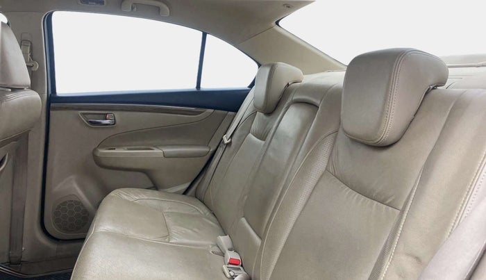 2018 Maruti Ciaz ALPHA  AT 1.5 SHVS PETROL, Petrol, Automatic, 58,396 km, Right Side Rear Door Cabin