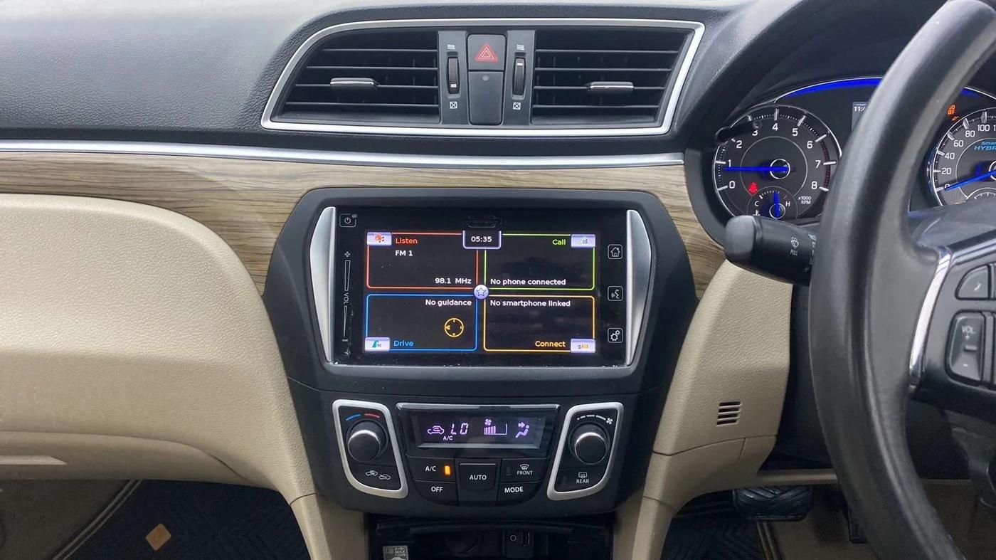 2018 Maruti Ciaz ALPHA  AT 1.5 SHVS PETROL, Petrol, Automatic, 58,396 km, Air Conditioner