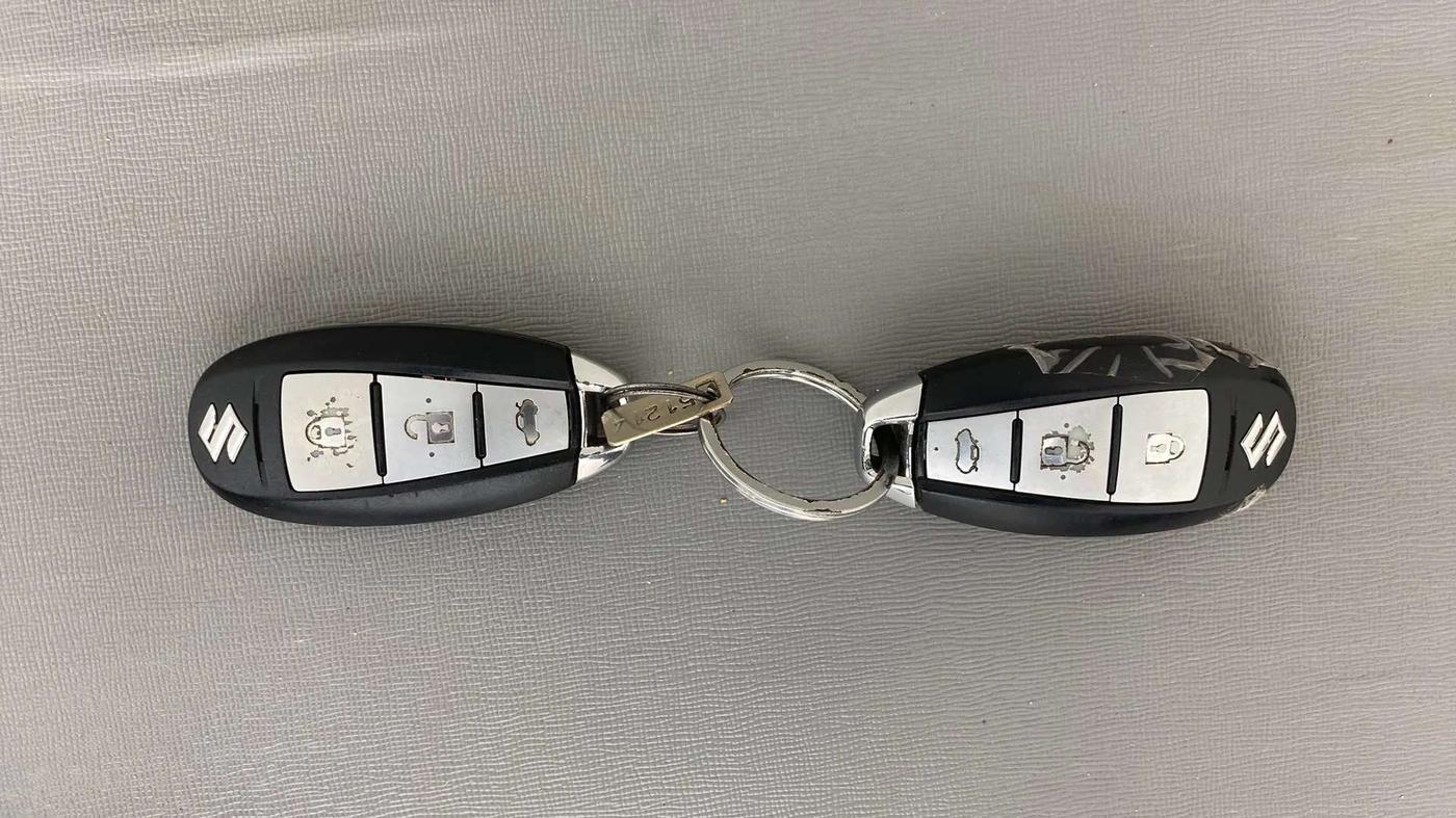 2018 Maruti Ciaz ALPHA  AT 1.5 SHVS PETROL, Petrol, Automatic, 58,396 km, Key Close Up