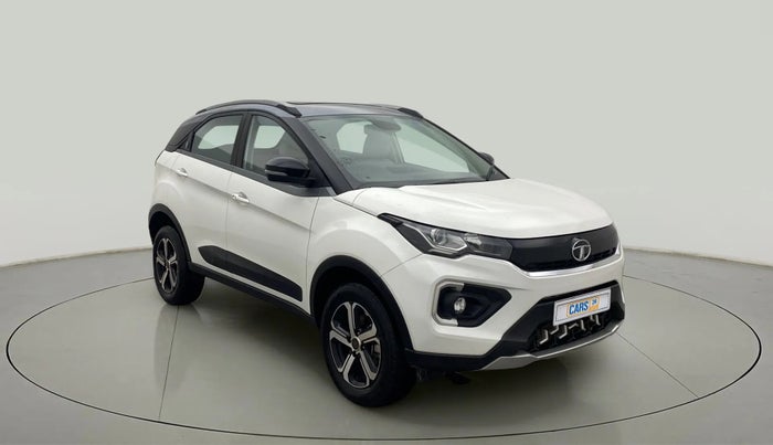 2023 Tata NEXON XZ PLUS LUX SUNROOF DUAL TONE PETROL, Petrol, Manual, 12,351 km, SRP