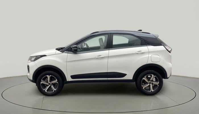 2023 Tata NEXON XZ PLUS LUX SUNROOF DUAL TONE PETROL, Petrol, Manual, 12,351 km, Left Side