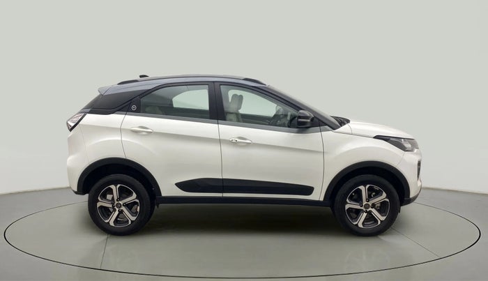 2023 Tata NEXON XZ PLUS LUX SUNROOF DUAL TONE PETROL, Petrol, Manual, 12,351 km, Right Side View