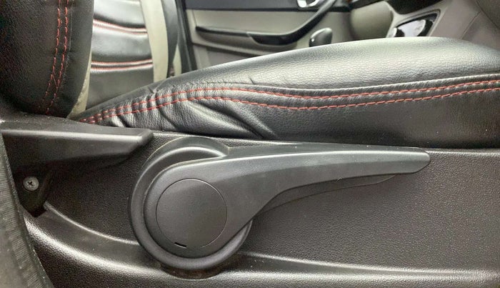 2019 Tata Tiago XZ PLUS PETROL, Petrol, Manual, 88,054 km, Driver Side Adjustment Panel