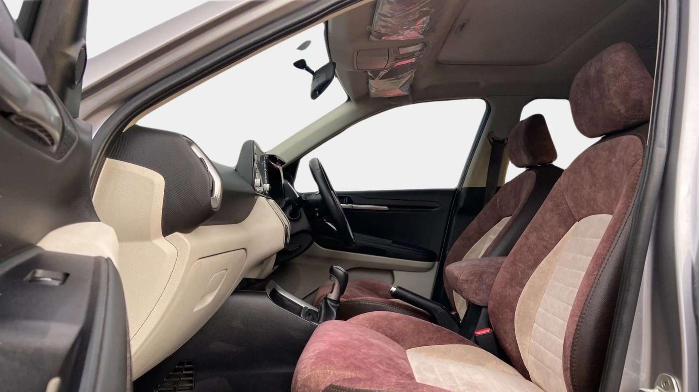 2022 KIA SONET HTX ANNIVERSARY EDITION 1.5, Diesel, Manual, 60,511 km, Right Side Front Door Cabin