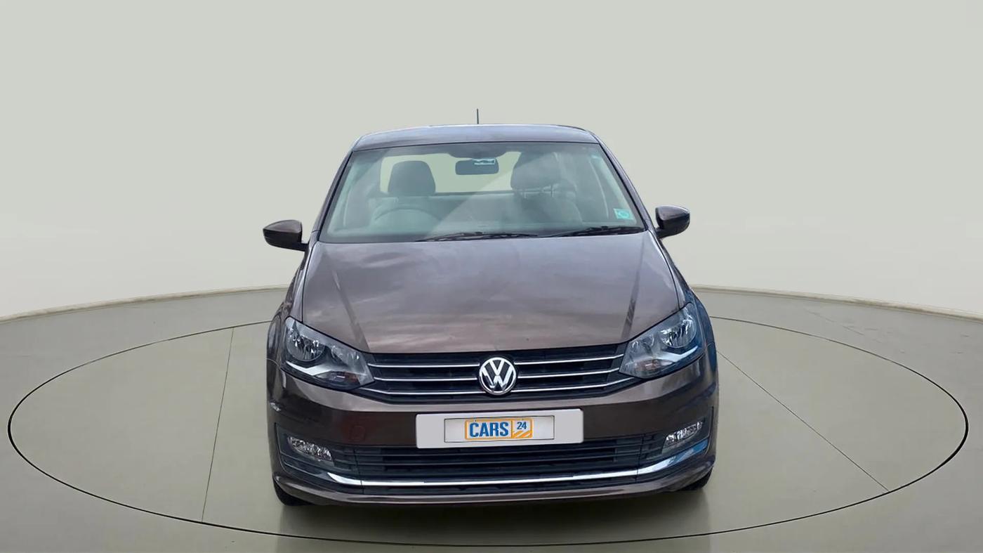 2015 Volkswagen Vento HIGHLINE 1.6 MPI, Petrol, Manual, 11,064 km, Front