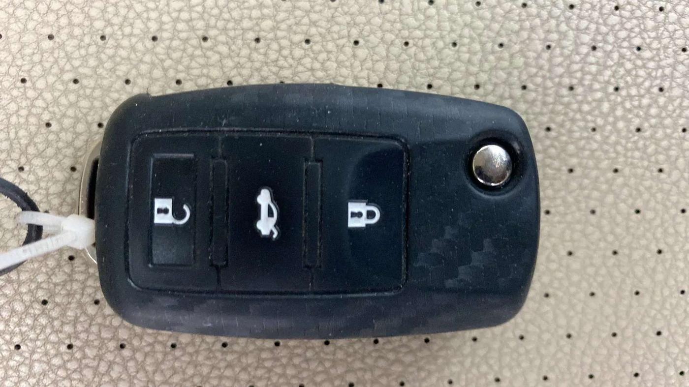 2019 Skoda Rapid STYLE 1.6 MPI AT, Petrol, Automatic, 48,873 km, Key Close Up