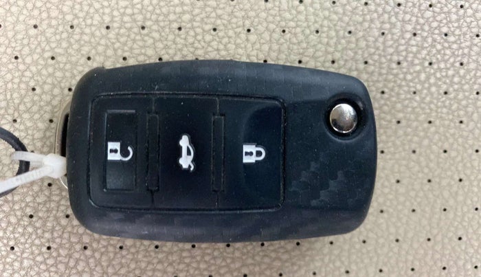2019 Skoda Rapid STYLE 1.6 MPI AT, Petrol, Automatic, 48,873 km, Key Close Up