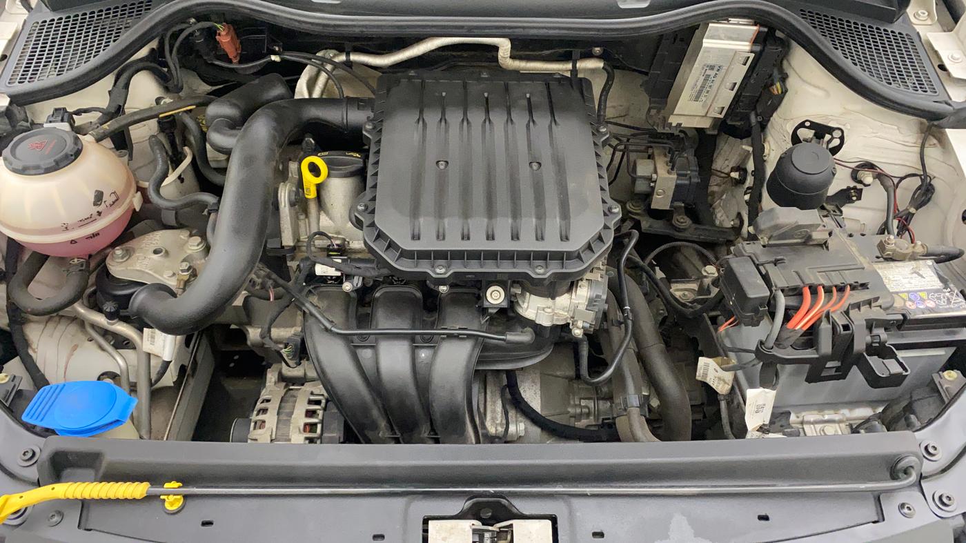 2021 Volkswagen Polo TRENDLINE 1.0L, Petrol, Manual, 26,721 km, Open Bonet