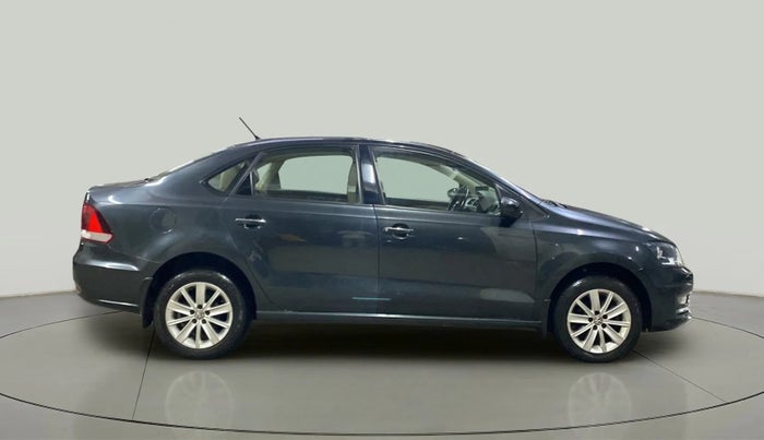 2016 Volkswagen Vento HIGHLINE PETROL AT, Petrol, Automatic, 57,550 km, Right Side View