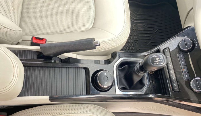 2022 Tata NEXON XZ PLUS PETROL SUNROOF, Petrol, Manual, 18,327 km, Gear Lever