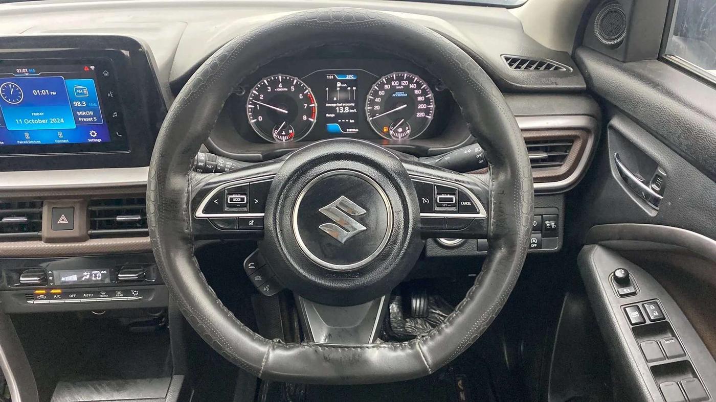 2022 Maruti BREZZA ZXI SMART HYBRID , Petrol, Manual, 23,690 km, Steering Wheel Close Up