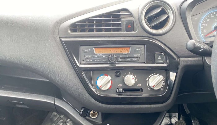 2018 Datsun Redi Go S 1.0 AMT, Petrol, Automatic, 32,697 km, Dashboard - Air Re-circulation knob is not working