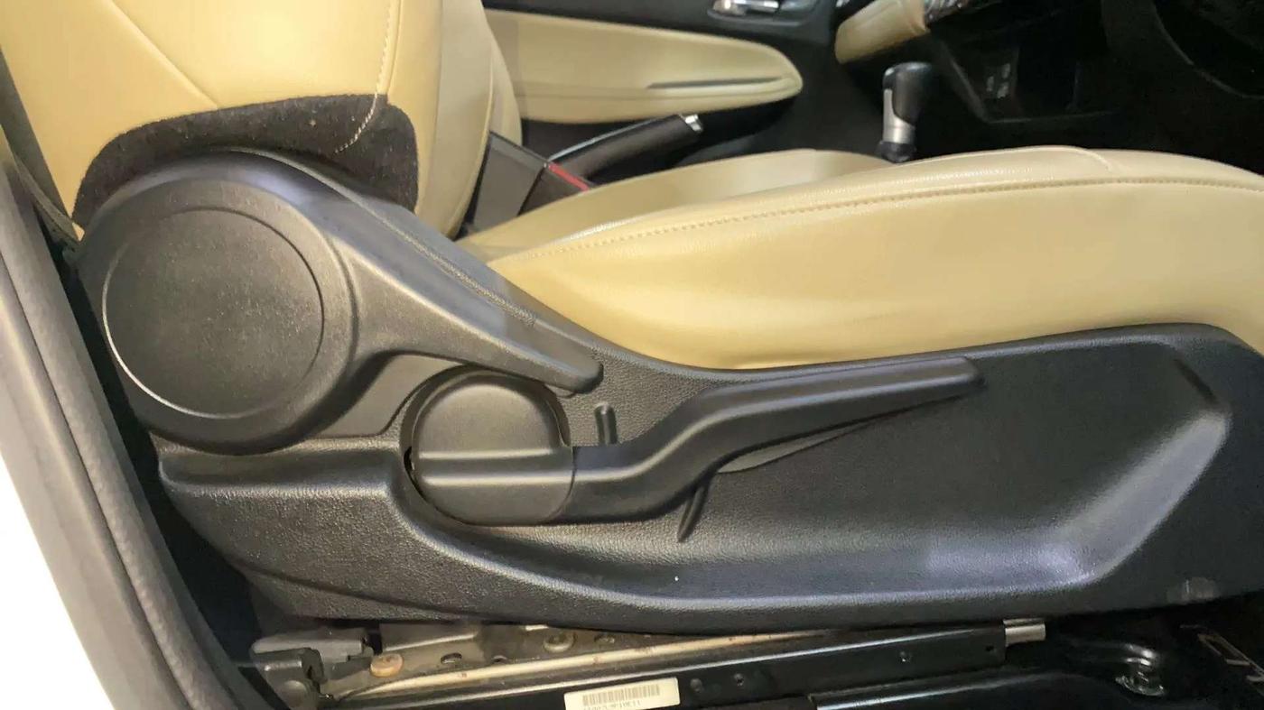 2021 Honda City 1.5L I-VTEC ZX CVT, Petrol, Automatic, 22,517 km, Driver Side Adjustment Panel