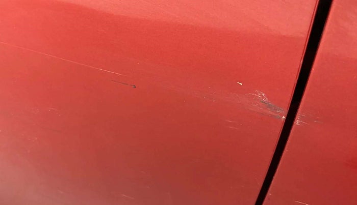 2017 Tata Tiago XZA PETROL, Petrol, Automatic, 68,989 km, Driver-side door - Paint minor damage