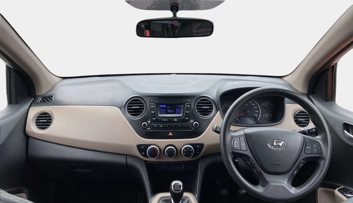 2016 Hyundai Grand i10 SPORTZ 1.2 KAPPA VTVT, Petrol, Manual, 64,738 km, Dashboard