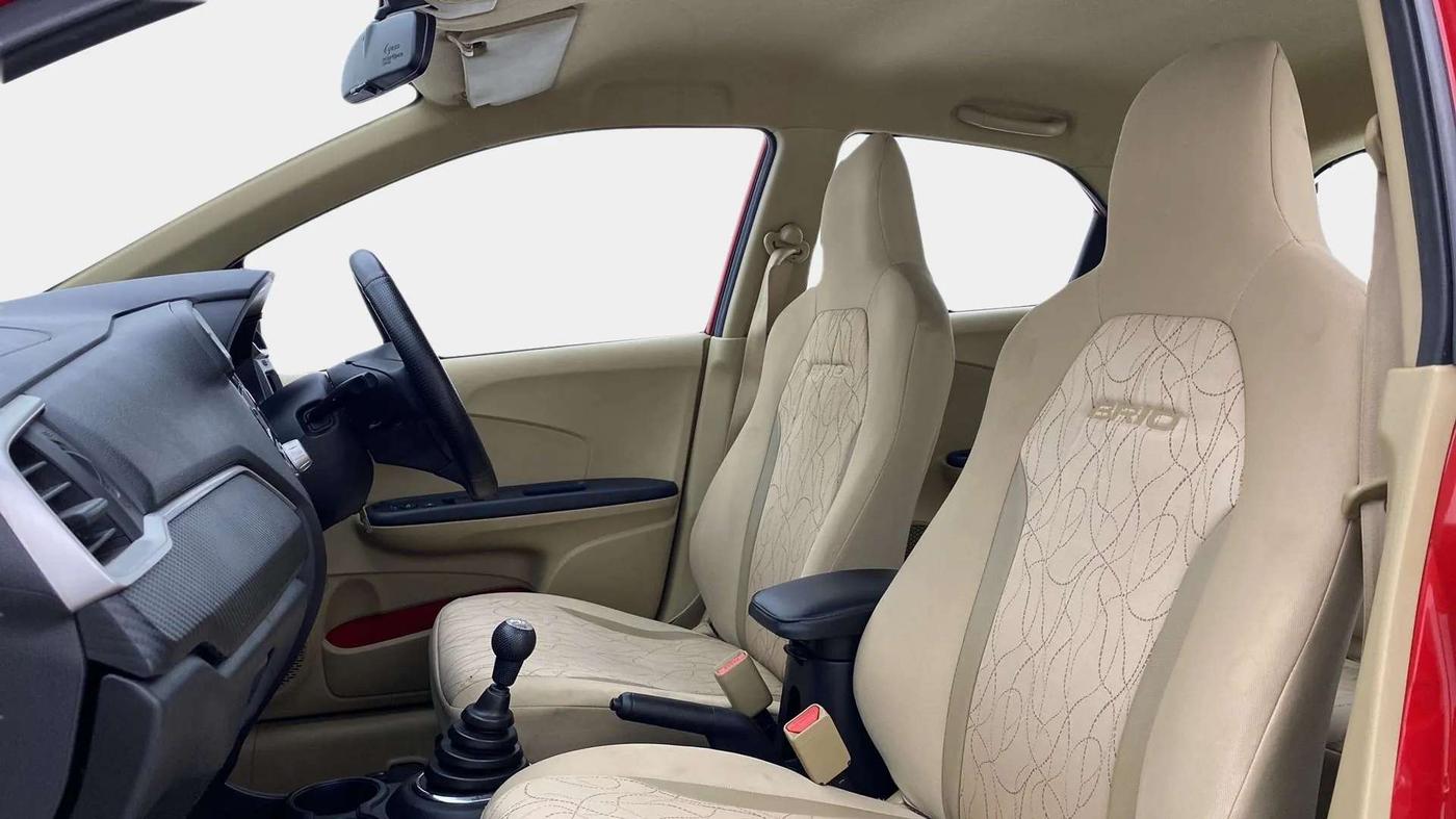 2017 Honda Brio S MT, Petrol, Manual, 55,048 km, Right Side Front Door Cabin