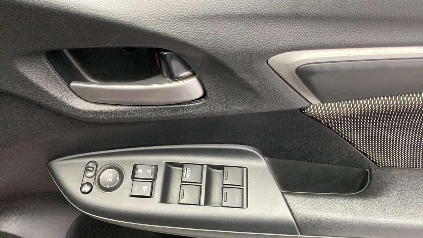 2018 Honda WR-V 1.2L I-VTEC VX MT, CNG, Manual, 22,602 km, Driver Side Door Panels Control