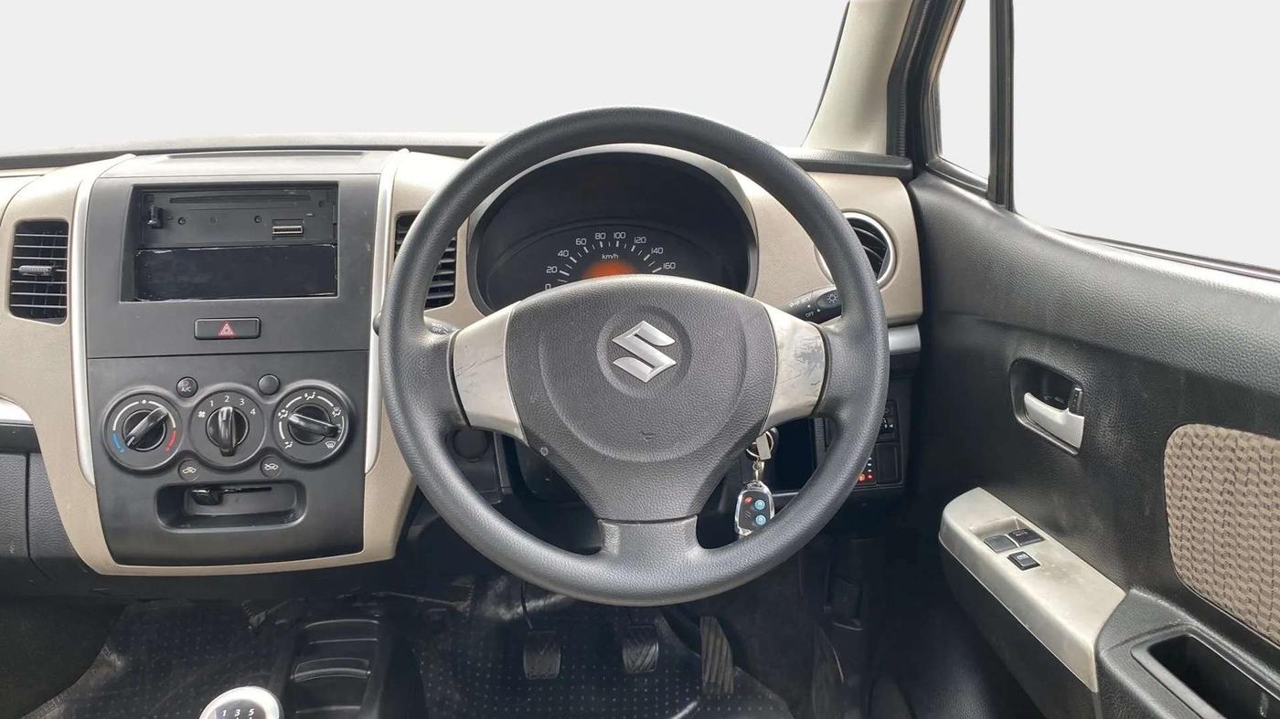 2014 Maruti Wagon R 1.0 LXI CNG, CNG, Manual, 41,090 km, Steering Wheel Close Up