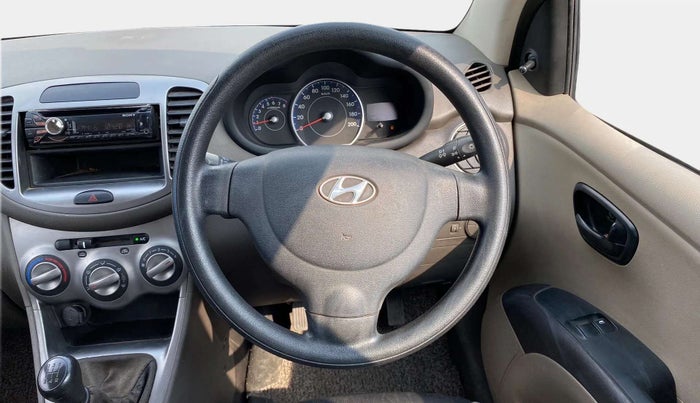 2013 Hyundai i10 ERA 1.1, Petrol, Manual, 42,544 km, Steering Wheel Close Up