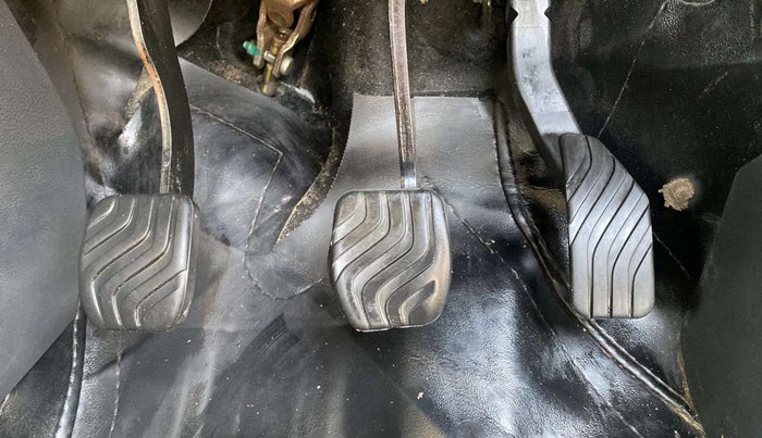 2021 Nissan MAGNITE XL, Petrol, Manual, 39,586 km, Pedals