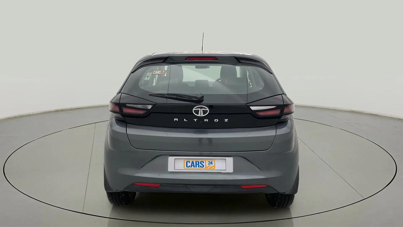 2023 Tata ALTROZ XZ PETROL, Petrol, Manual, 12,457 km, Back/Rear