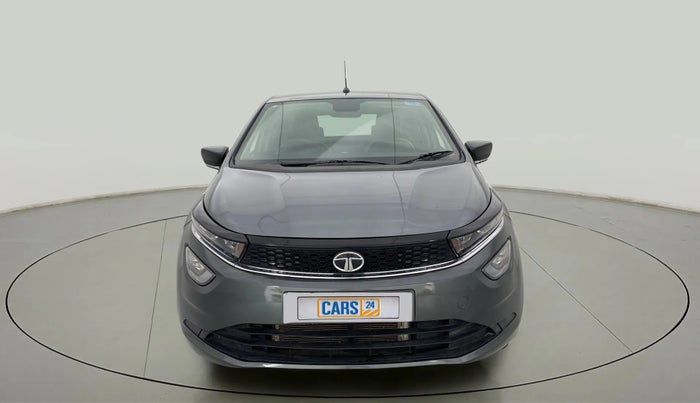 2023 Tata ALTROZ XZ PETROL, Petrol, Manual, 12,457 km, Front