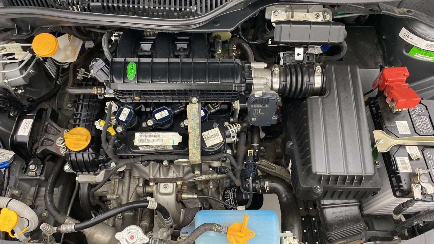 2023 Tata ALTROZ XZ PETROL, Petrol, Manual, 12,457 km, Open Bonet