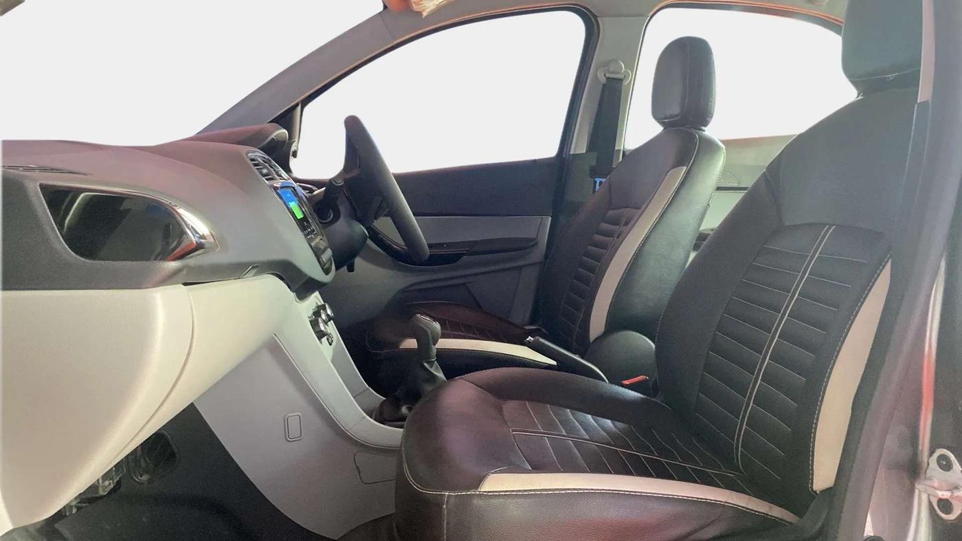 2020 Tata Tiago XT PETROL, Petrol, Manual, 52,222 km, Right Side Front Door Cabin