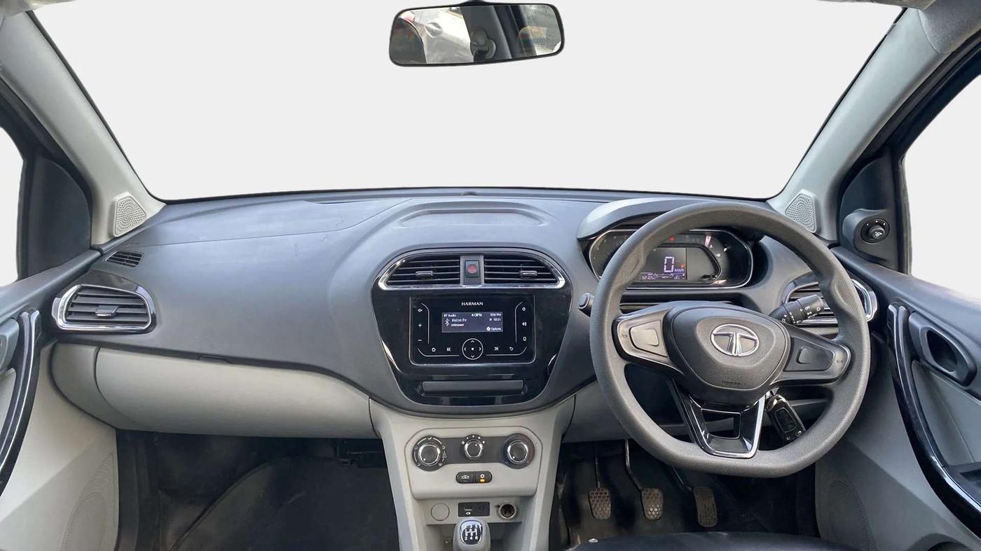 2020 Tata Tiago XT PETROL, Petrol, Manual, 52,222 km, Dashboard