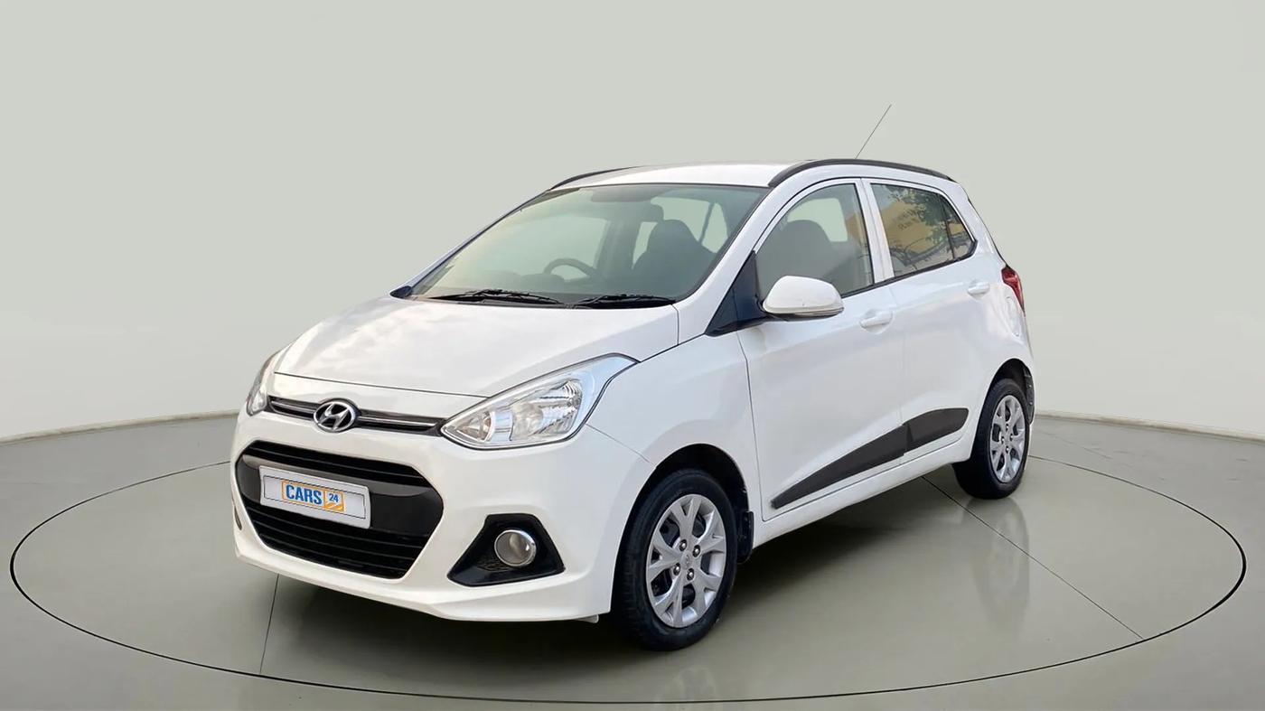 2016 Hyundai Grand i10 SPORTZ 1.2 KAPPA VTVT, Petrol, Manual, 31,700 km, Left Front Diagonal