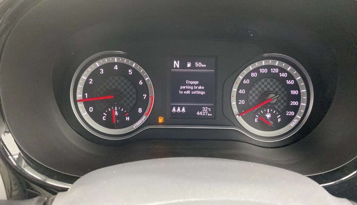 2024 Hyundai GRAND I10 NIOS SPORTZ AMT 1.2 KAPPA VTVT, Petrol, Automatic, 4,431 km, Odometer Image