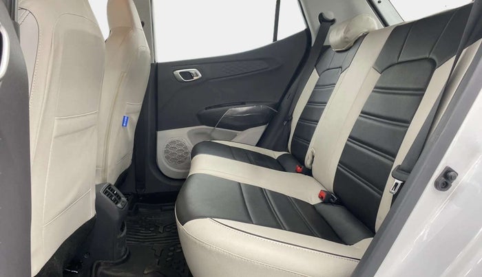 2024 Hyundai GRAND I10 NIOS SPORTZ AMT 1.2 KAPPA VTVT, Petrol, Automatic, 4,431 km, Right Side Rear Door Cabin