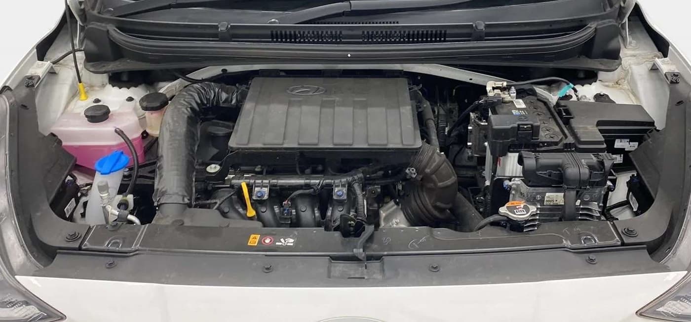 2024 Hyundai GRAND I10 NIOS SPORTZ AMT 1.2 KAPPA VTVT, Petrol, Automatic, 4,431 km, Open Bonet
