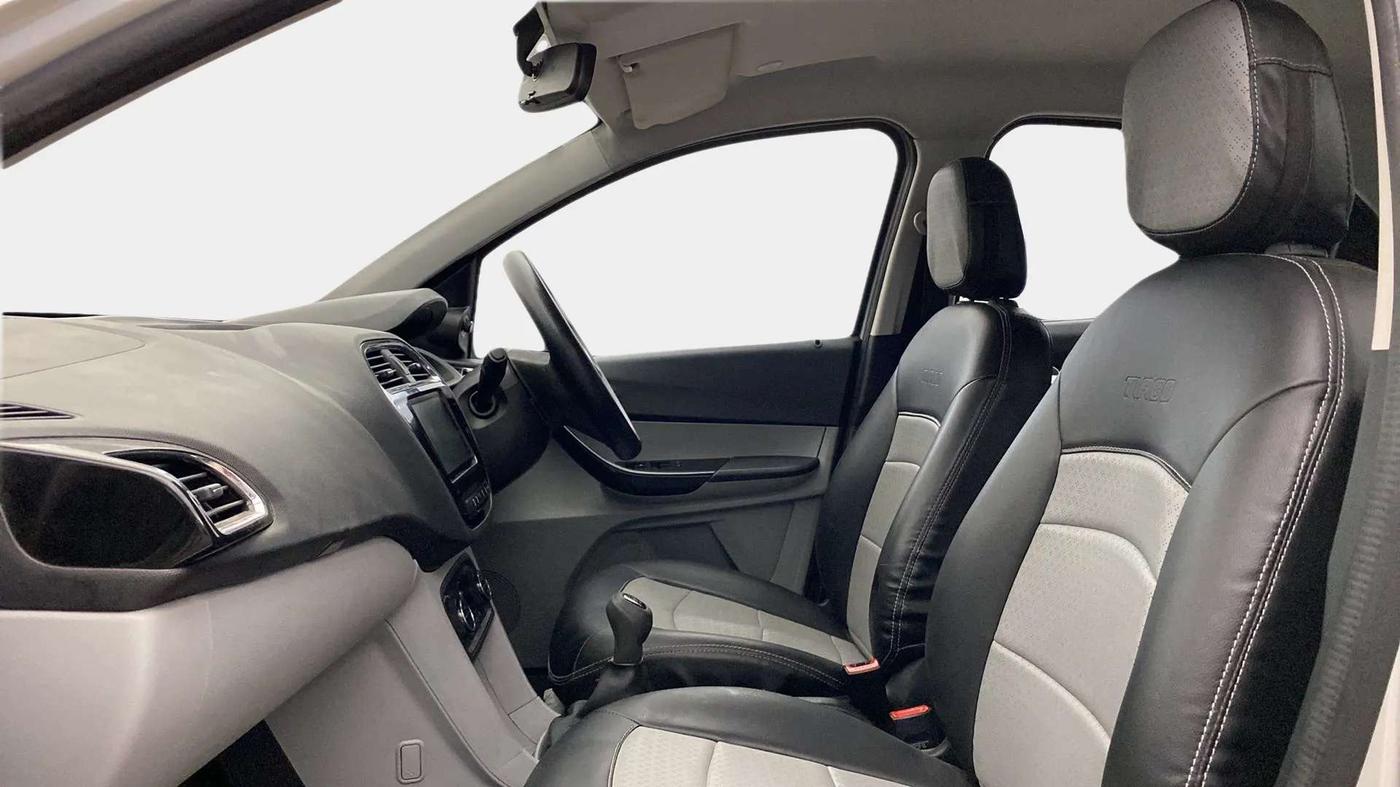 2020 Tata Tiago XZ PLUS PETROL, Petrol, Manual, 80,138 km, Right Side Front Door Cabin