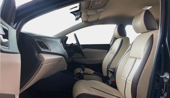 2019 Hyundai Verna 1.6 VTVT SX, Petrol, Manual, 70,211 km, Right Side Front Door Cabin